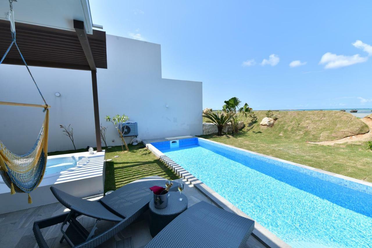 Feliz Villa Suite Irabujima Sawada Miyakojima  Экстерьер фото