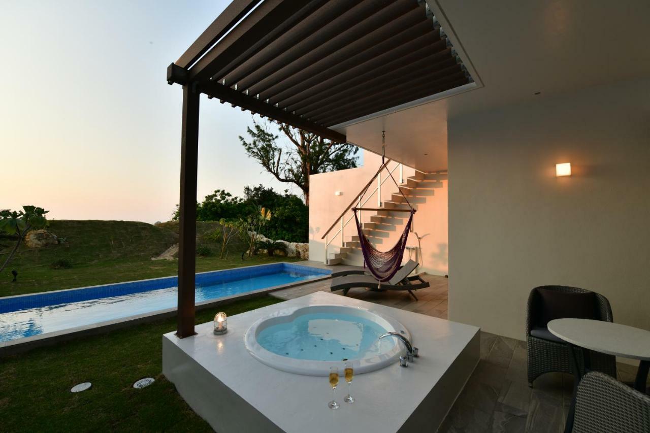 Feliz Villa Suite Irabujima Sawada Miyakojima  Экстерьер фото